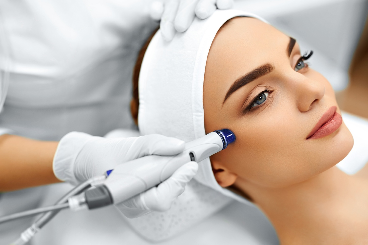 Experience the Ultimate Microneedling RF Treatment at Calabloom Medspa Unparalleled Quality Care Awaits You calabloom